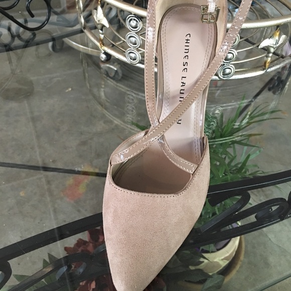 Chinese Laundry Shoes - Picture 6 of 8